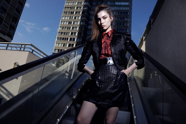 LOUIS VUITTON Fashion Location