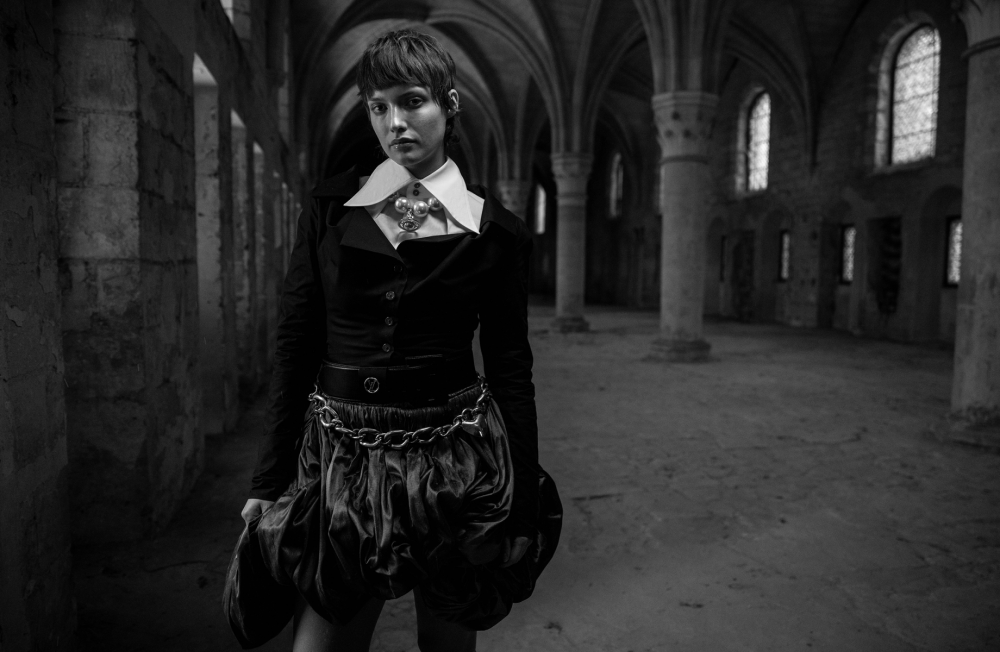 Fashion_Location_Holy-7