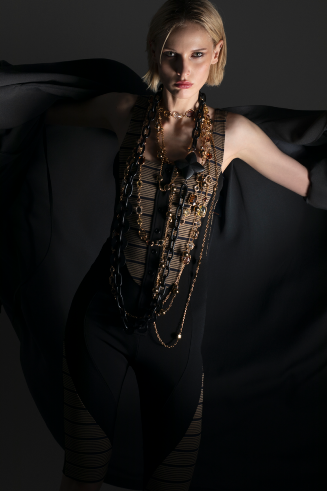 Fashion_Studio_Louis_Vuitton_French_N46_Arina-7